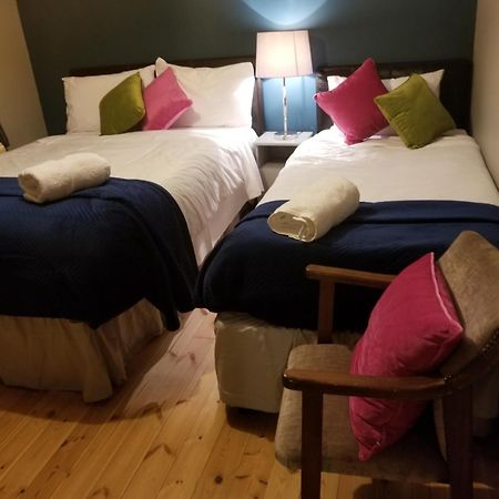 Baywatch Inn Дингл Экстерьер фото